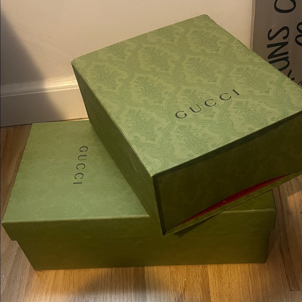 Gucci Olive Green Patterned Boxes - image 1
